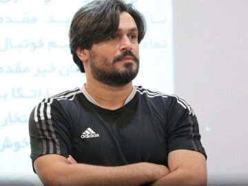 دقیقی: چون پیکان طرفدار ندارد به راحتی داوران به ما کارت زرد می‌دهند