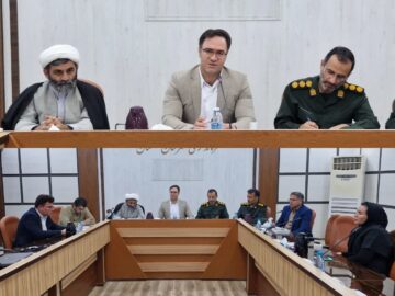 هفته دفاع مقدس نماد ایستادگی و عزت ملت ایران است