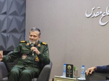 فرمانده سپاه قزوین: شاعران با واژه‌هایشان بنای ذهنی جامعه را می‌سازند