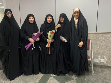 روایتگران جنگ لبنان وارد بندرعباس شدند